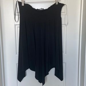 'Cache Asymmetrical Hem Flared Loose Fit Strapless Tunic Shirt.